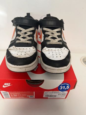 Basket Nike court borough