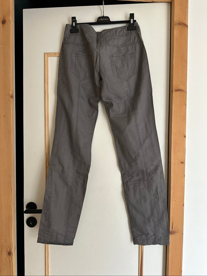 Pantalon fin - Taille 36 - photo numéro 2