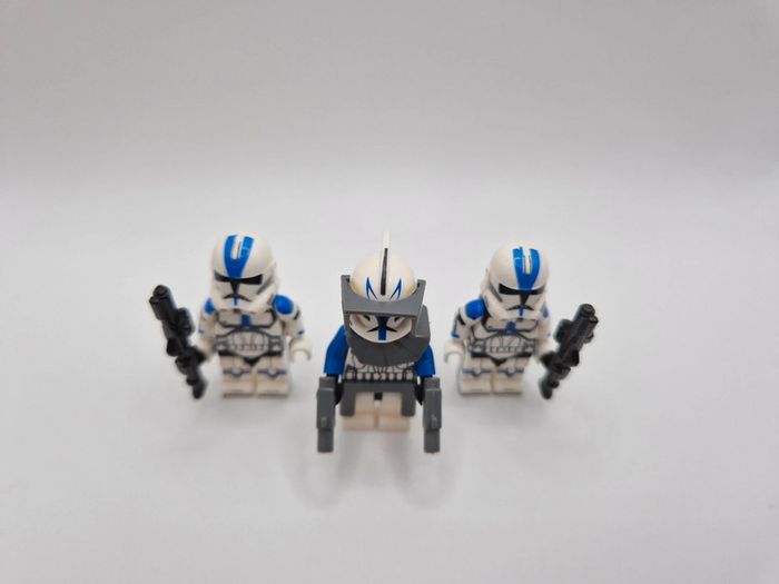 Figurines type lego Commandant Clones Rex + 2 clones de la 501ème star wars - photo numéro 5