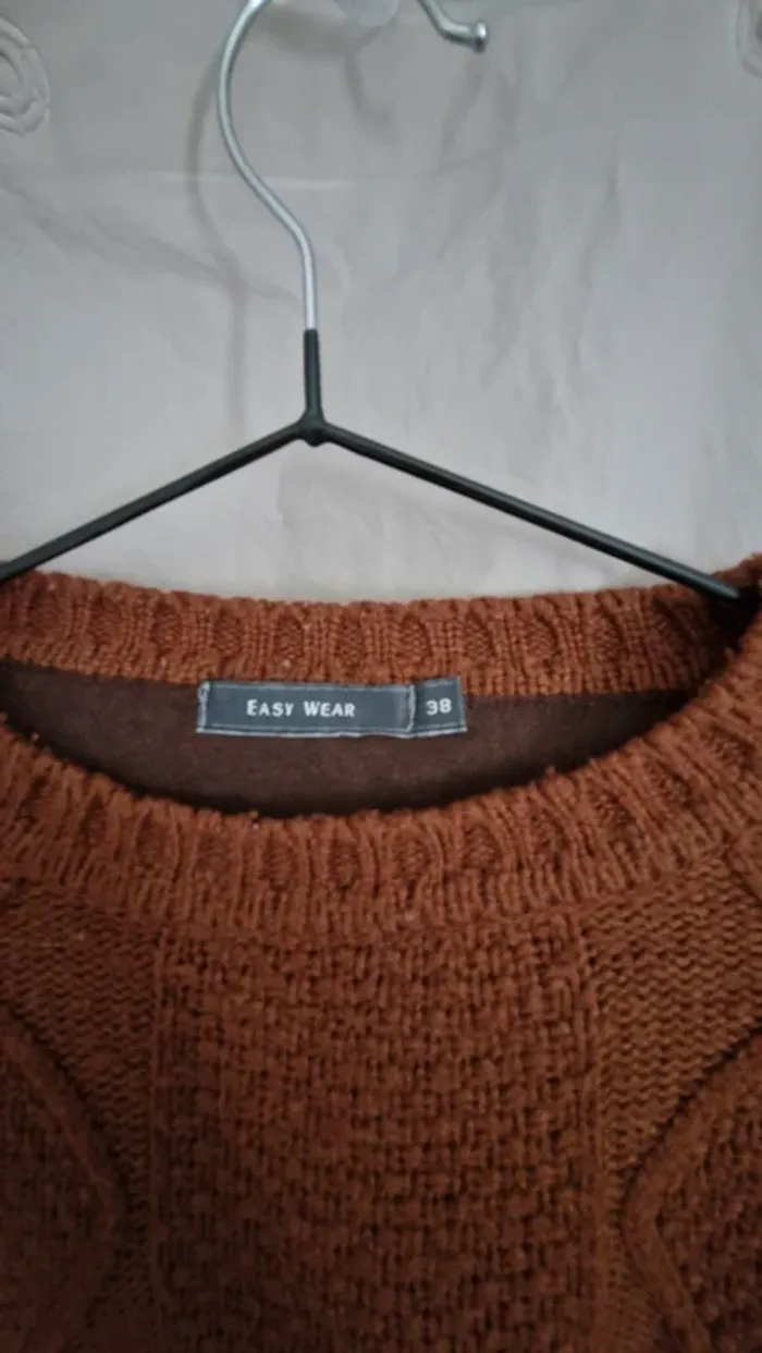 Pull femme marron avec boutons 38 - photo numéro 2