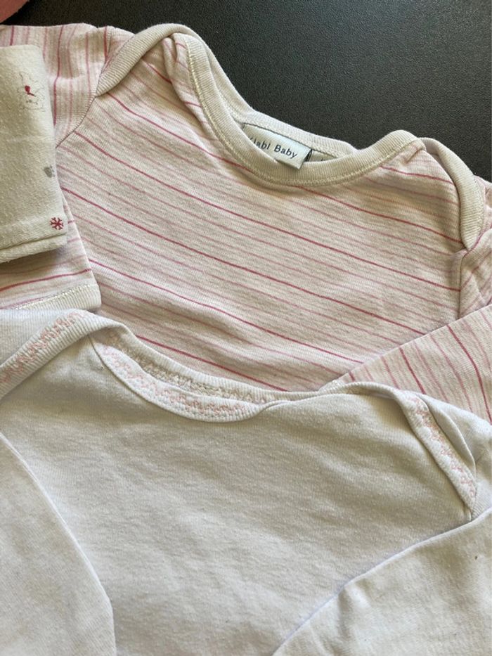 Lot ensemble vêtement bébé fille 12 mois bodys bodies - photo numéro 5