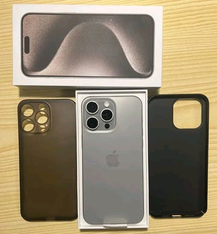 iPhone_ 15 _pro _Max - photo numéro 2