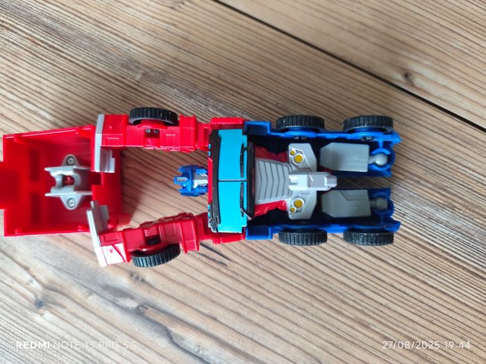 Transformers Optimus Prime - photo numéro 5