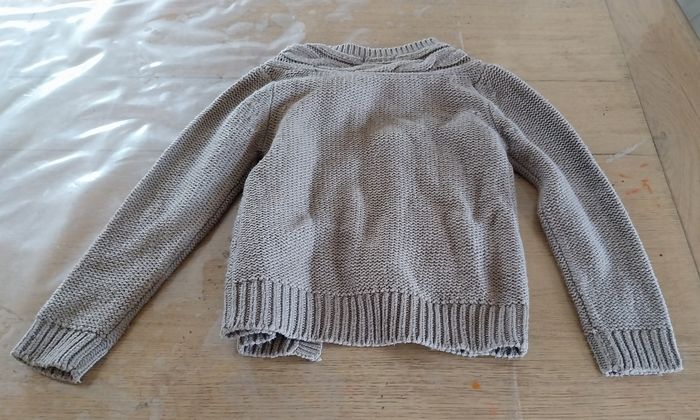 Gilet fille 6ans en bon état - photo numéro 2
