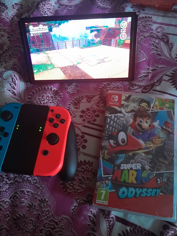 Nintendo switch oled - photo numéro 2