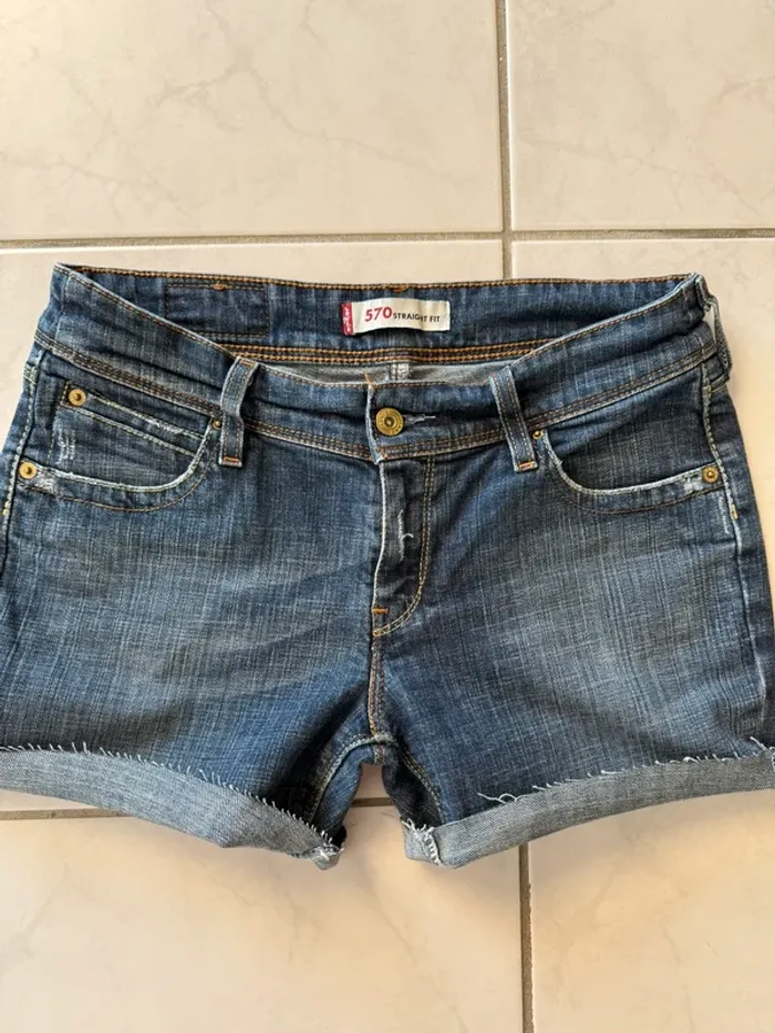 Short en jean Lévis 570 denim vintage USA coton top état - photo numéro 4
