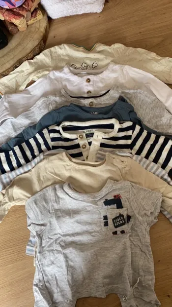 Lot de 8 t shirt