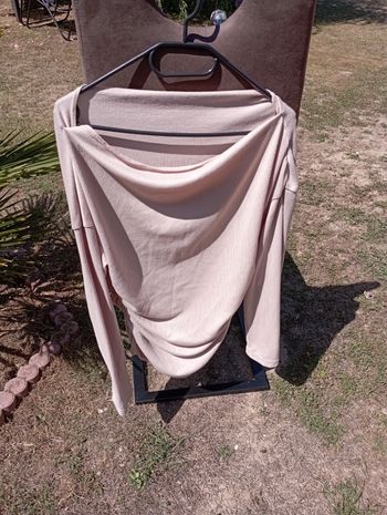 Haut beige taille L shein 40/42