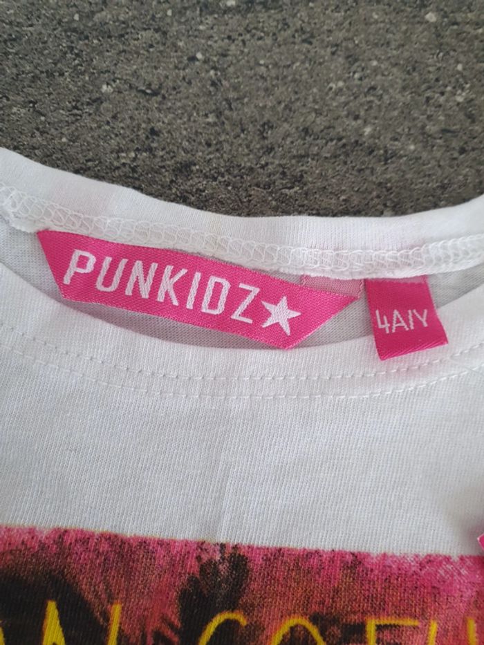 Débardeur 4 ans. - photo numéro 3