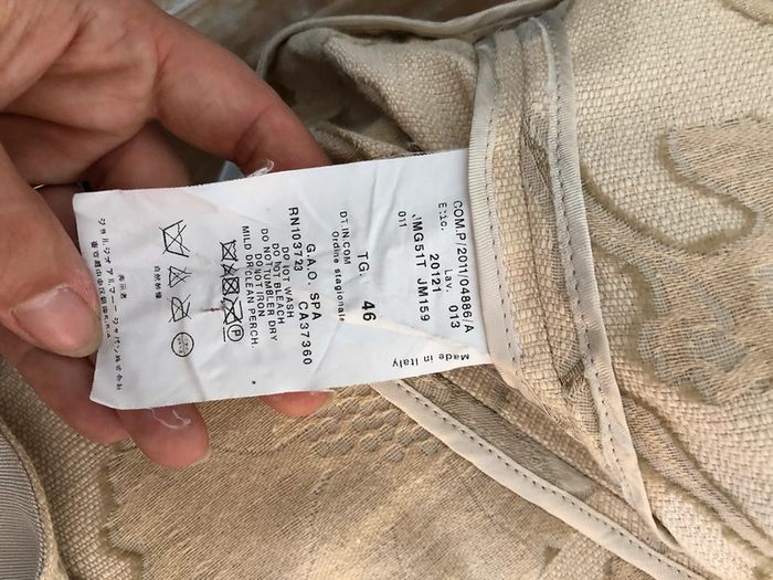 Veste manches courtes beiges Armani - photo numéro 5