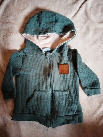 Gilet bleu canard taille 24 mois