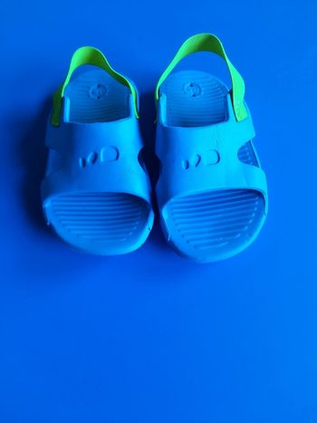 Chaussures/sandales natation taille 22 Nabaiji /décathlon