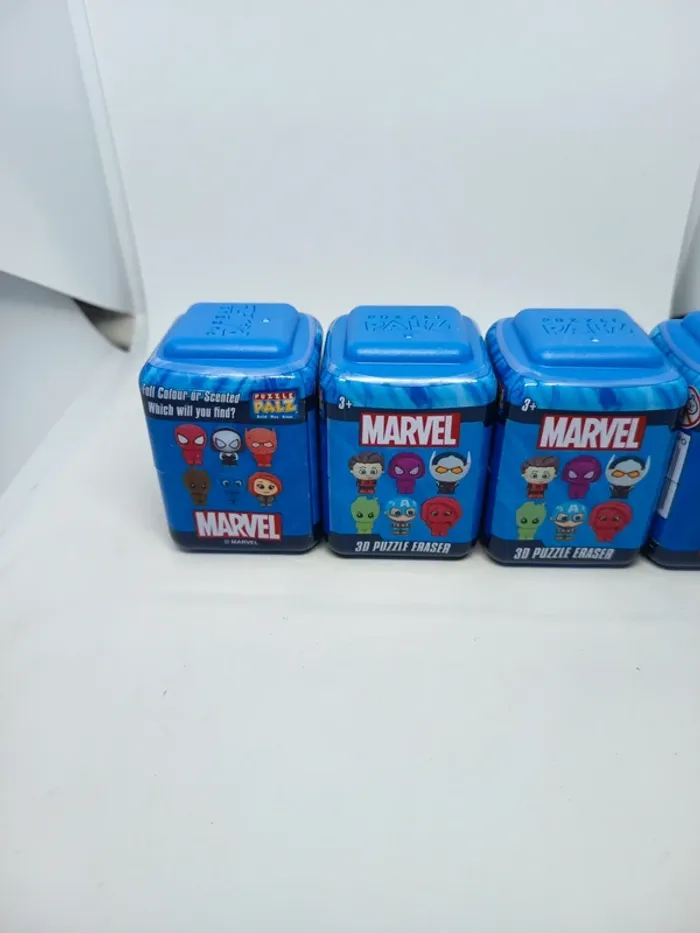 Lot de 4 Boîtes - 3D Puzzle Erasers - Figurines Marvel à collectionner - photo numéro 2