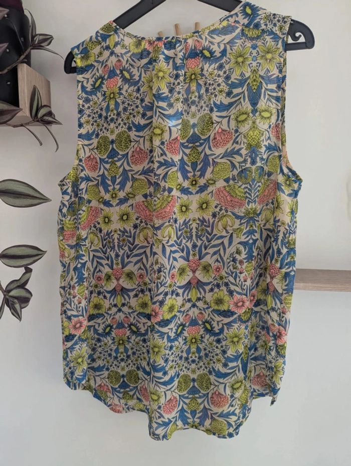 Robe femme sans manches coloré et fleuri taille 40 - photo numéro 6
