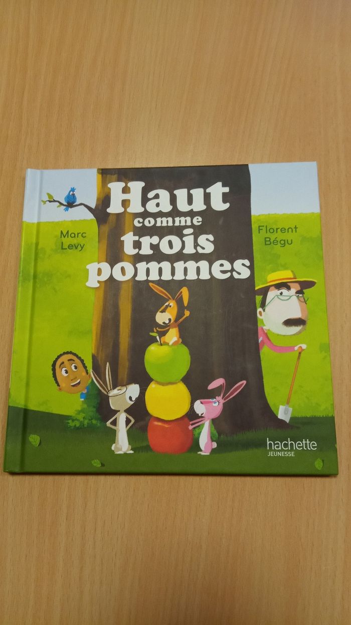Livre pour Enfants "Haut comme trois pommes" de Chez Mac Do