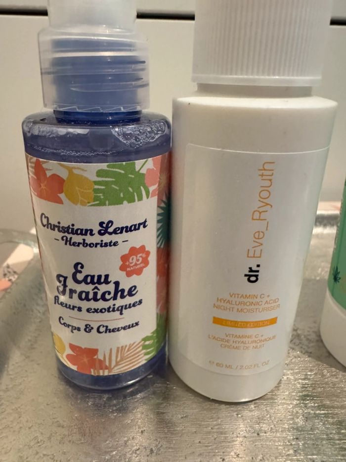 Lot produits beauté - photo numéro 2