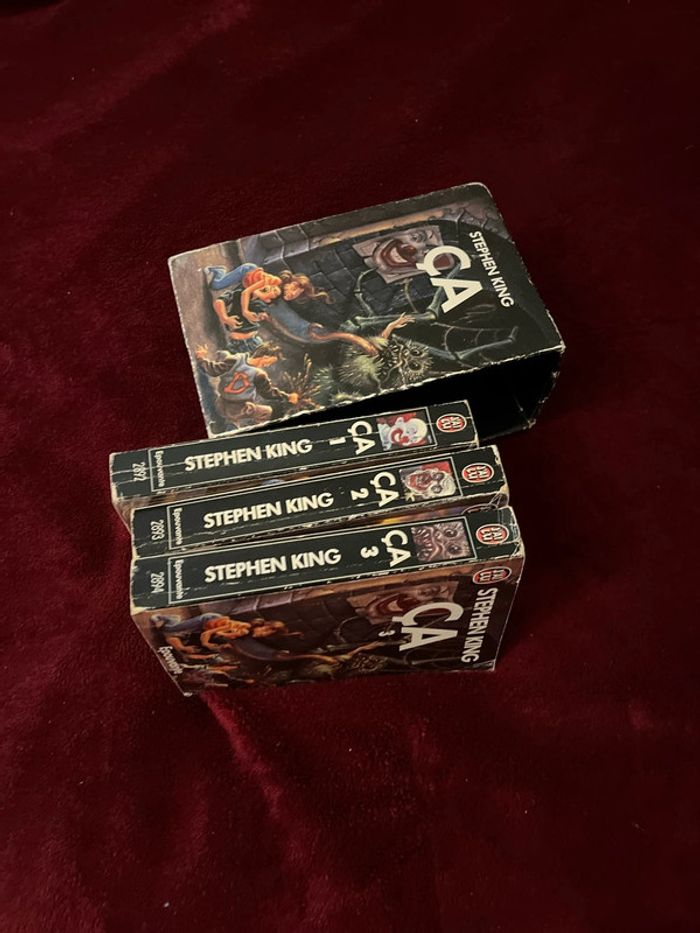 Coffret 3 livres de poche de Stephen King Ça et dvd blu ray - photo numéro 6