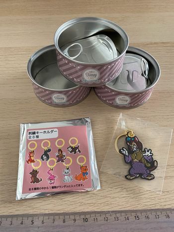 Porte clé Disney store Japon Japan cat day Pinocchio gédeon keychain