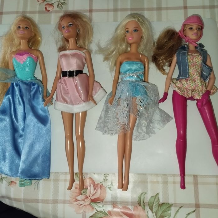 Barbies - photo numéro 2