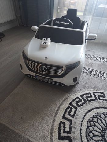 Voiture electrique enfant