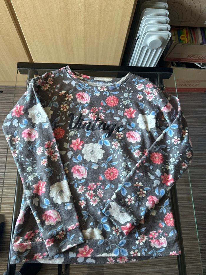 Pull fleur