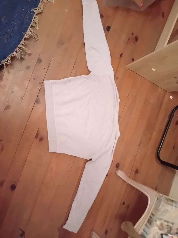 Pull à manches longues. - photo numéro 2