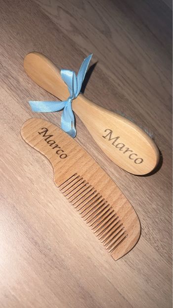 Kit brosse et peigne en bois bébé personnalisés