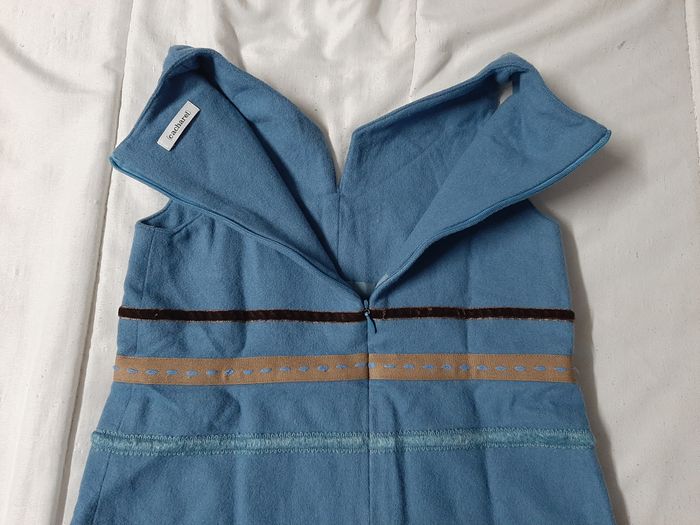 Robe en laine cacharel taille 4 ans. - photo numéro 3