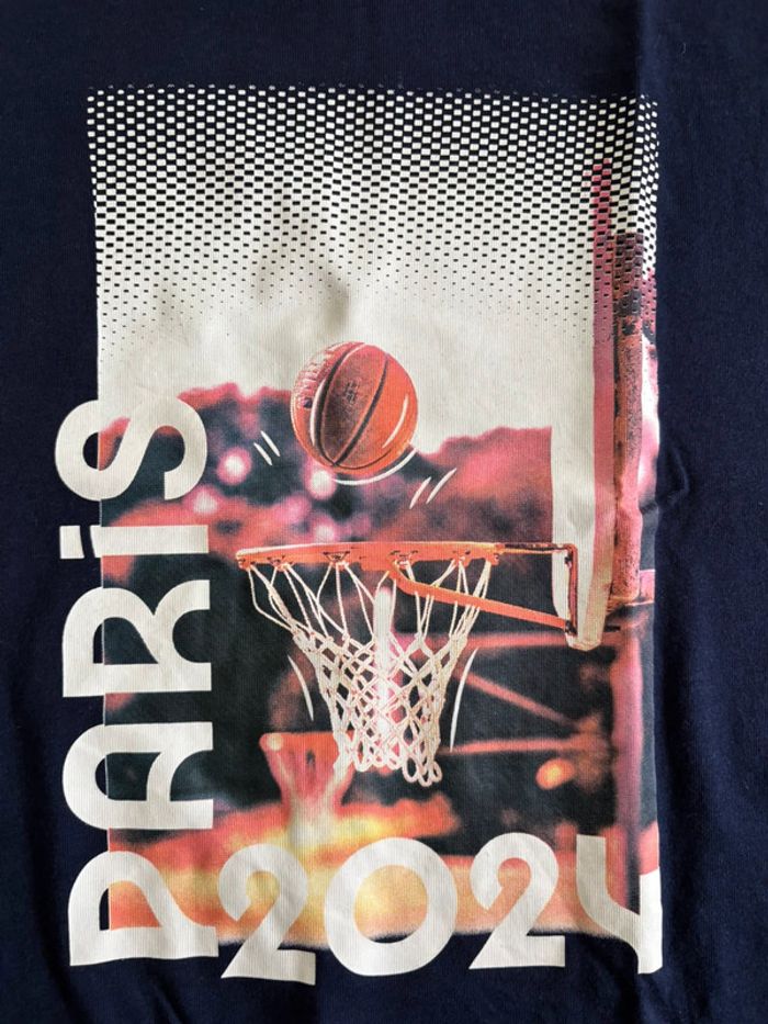 T-shirts jumeaux/jumelles JO Paris 2024 - photo numéro 2