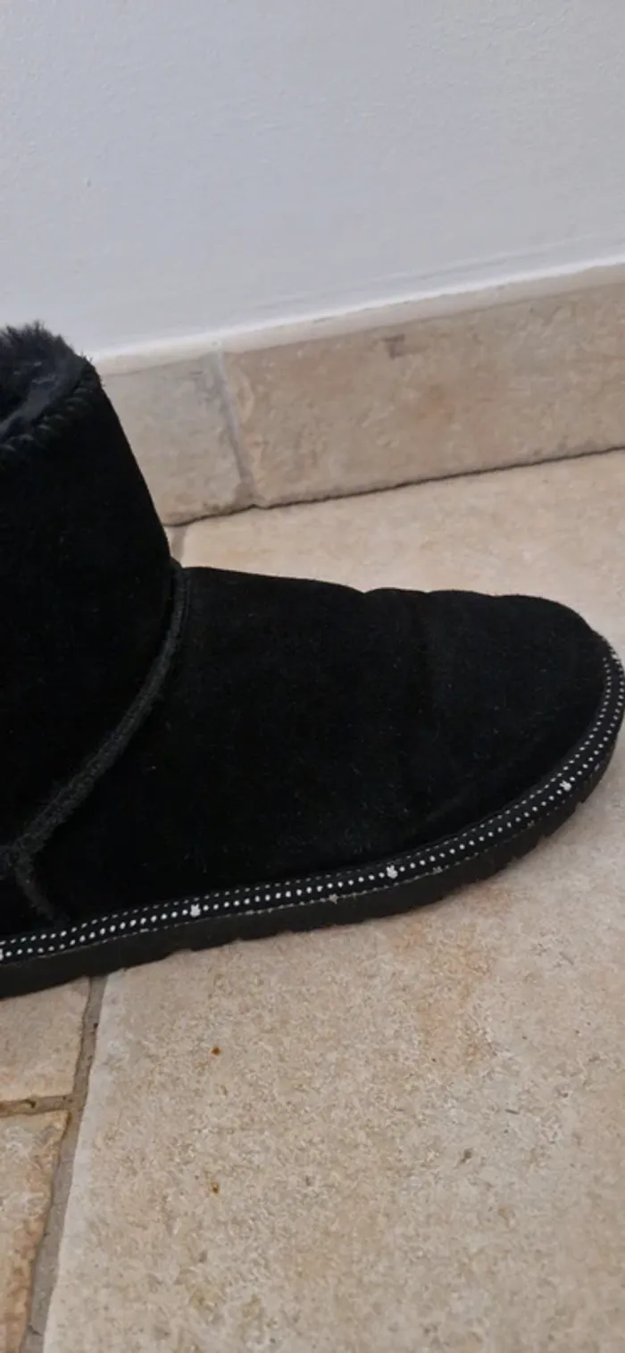 Boots fourrées thème Disney pointure 36 - photo numéro 8