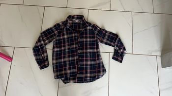 Chemise très bon état