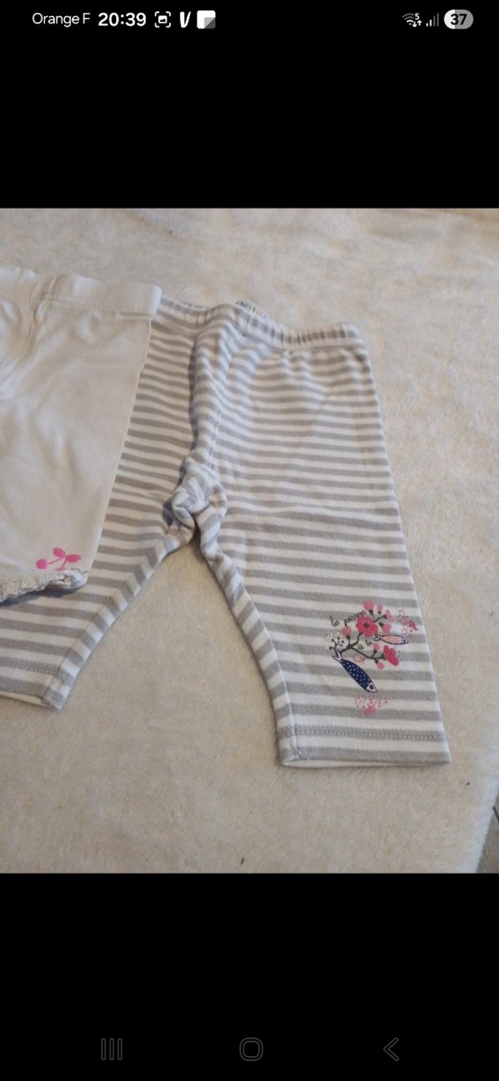 Lot de 2 leggings bébé taille 9 mois - photo numéro 2