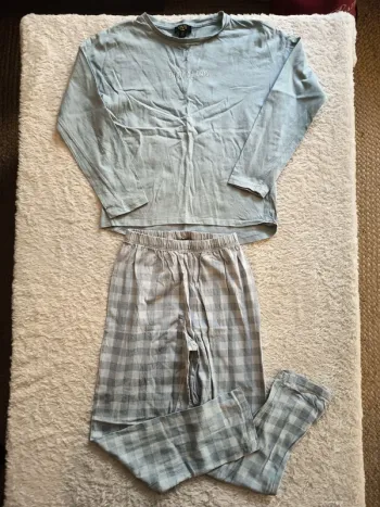 Pyjama 2 pièces léger mi saison OVS en 8-9 ans