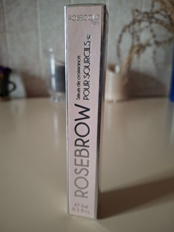 Sérum de croissance pour sourcils 