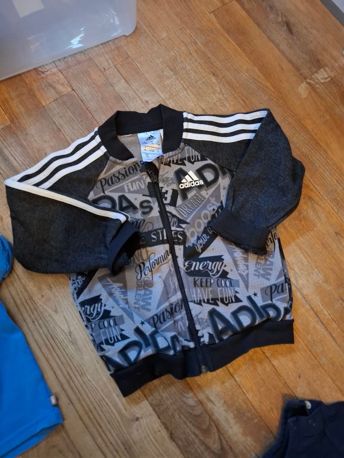 Lot vêtements bébé 9 mois - photo numéro 5