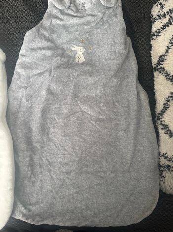 Gigoteuse hiver très bon état avec manche amovible