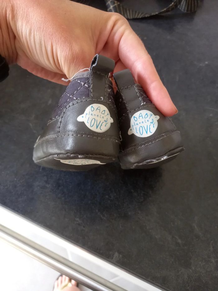 Chaussures bébé - photo numéro 2