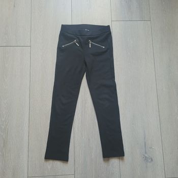 Jeggins noir. Fille 5 ans. Marque Kiabi