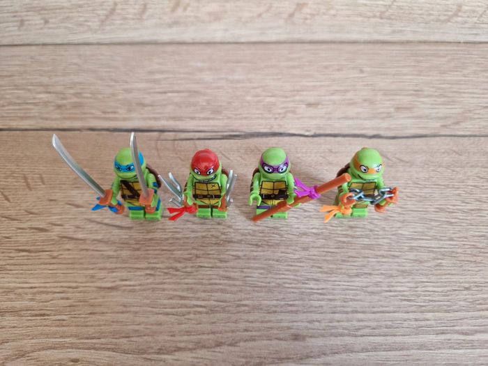 Figurines type lego Tortues Ninja - photo numéro 6