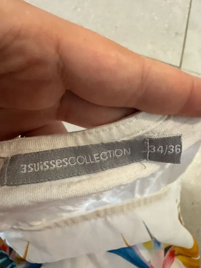 Haut sans manches 3 suisses collection multicolore, taille 34/36, très bon état - photo numéro 2