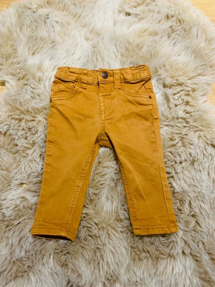 Lot de vêtements garçons : Pantalon t-shirt pull - photo numéro 5