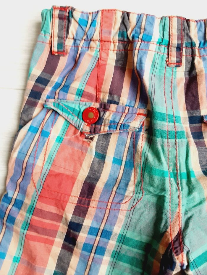 Vêtement bébé garçon short bermuda Kiabi 2 ans 24 mois - photo numéro 4