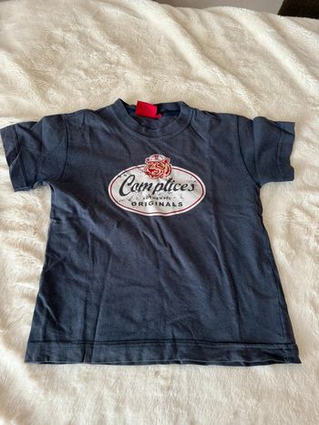 Tee shirt