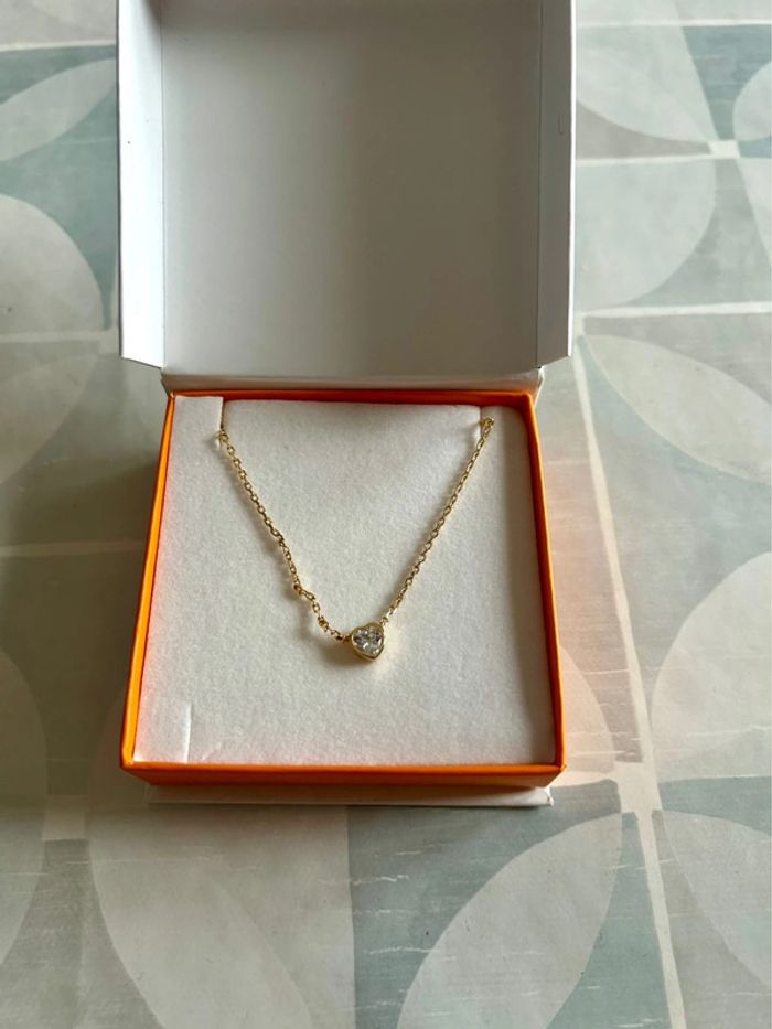 Chaîne plaqué or avec pendentif en forme de cœur - neuf - photo numéro 3