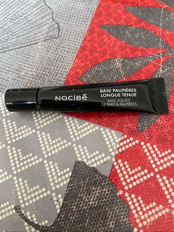 Base à paupière Nocibé