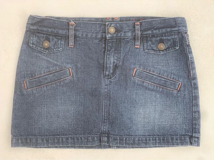 Jupe en jean Zara comme neuve 36