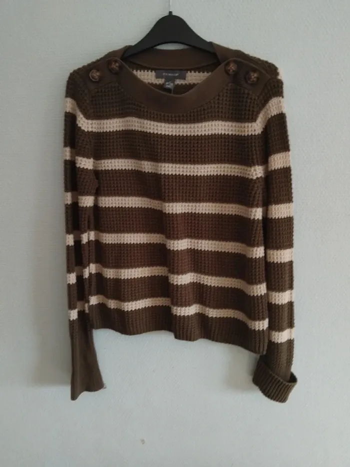 Pull taille S - photo numéro 3