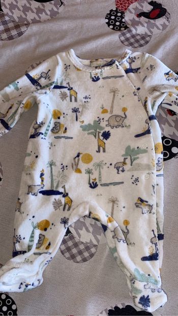 Pyjama 1 mois tape à l’œil