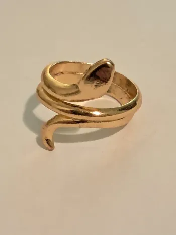 Bague serpent doré fantaisie