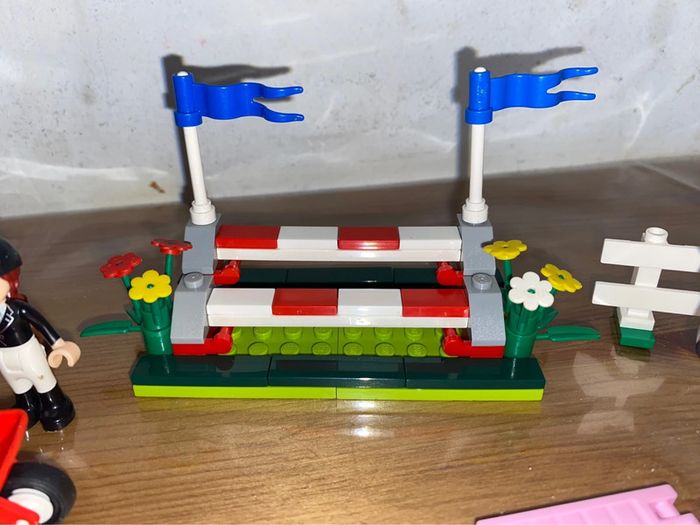 Lot de + de 150 pièces lego sur le thème de l’équitation. - photo numéro 9